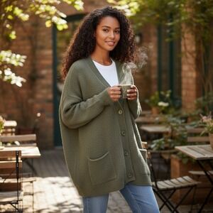 Tahari T Woman's Size M Midi Length Cardigan Olive Long Sleeve Pockets Open